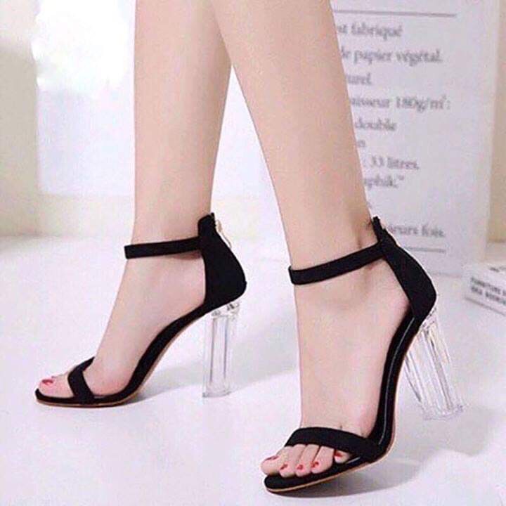 [4.4 Hoàn Tiền 15%] Giày Cao Gót trong 9p quai mảnh đen