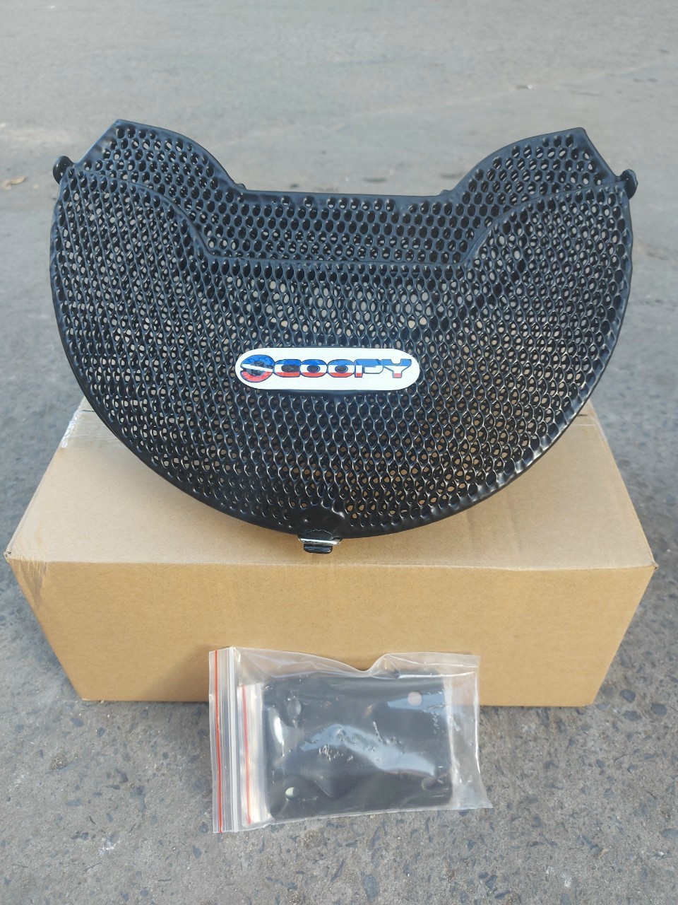 Rổ Trước Xe Scoopy 2021