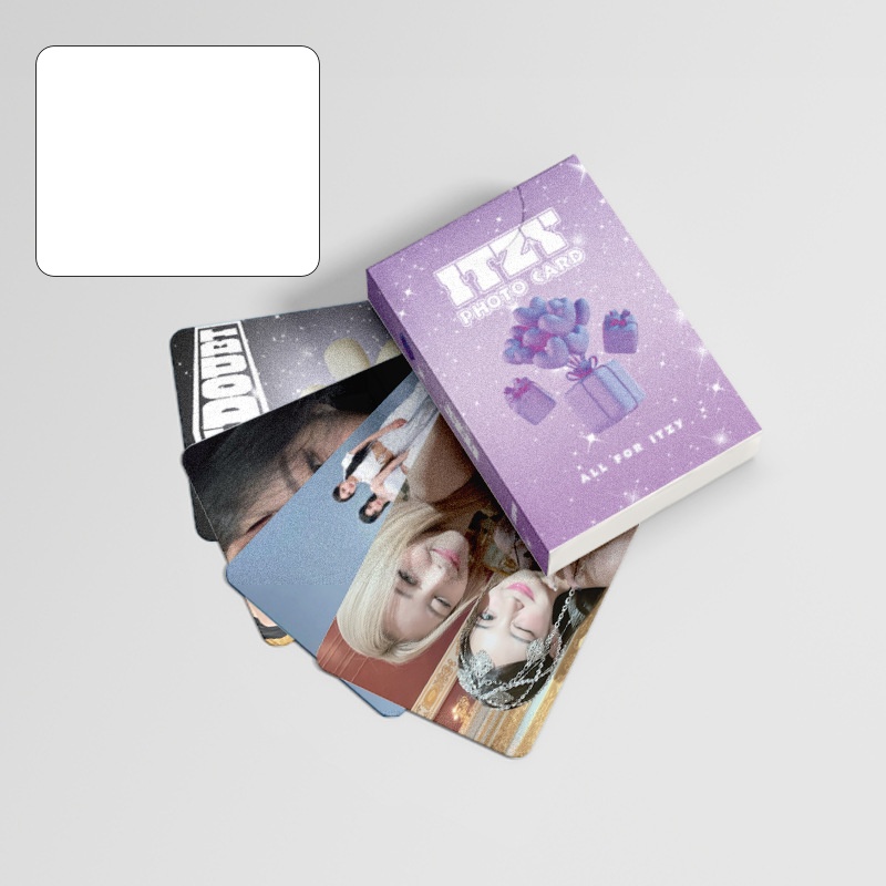 Set 50 photo card unoff Hologram ITZY
