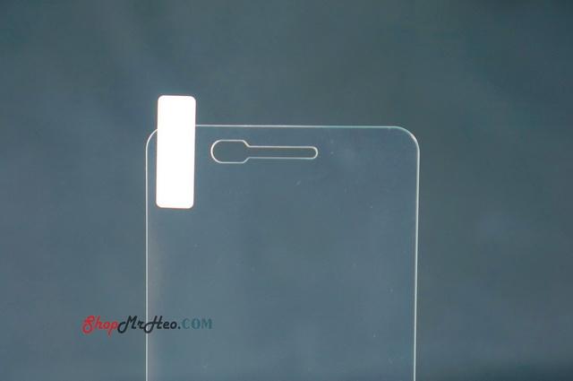 2 Tấm Dán Kính Cường Lực HTC Desire 728