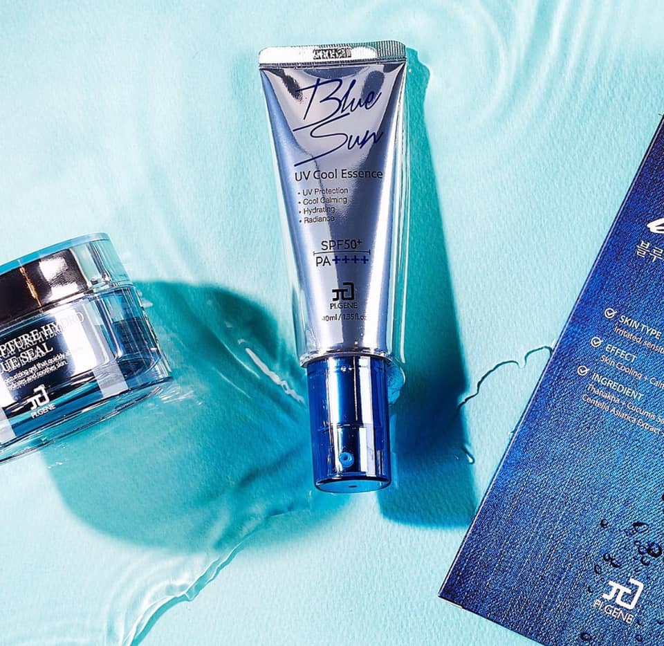 Kem chống nắng Blue sun UV cool essence (SPF50+/PA++++)