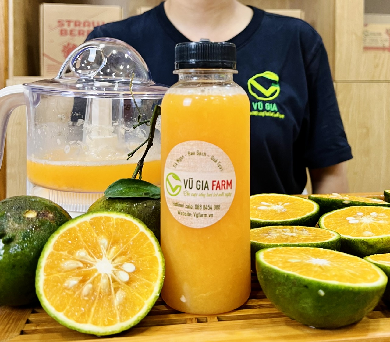 Vg farm nước ép cam chai 300ml nguyên chât
