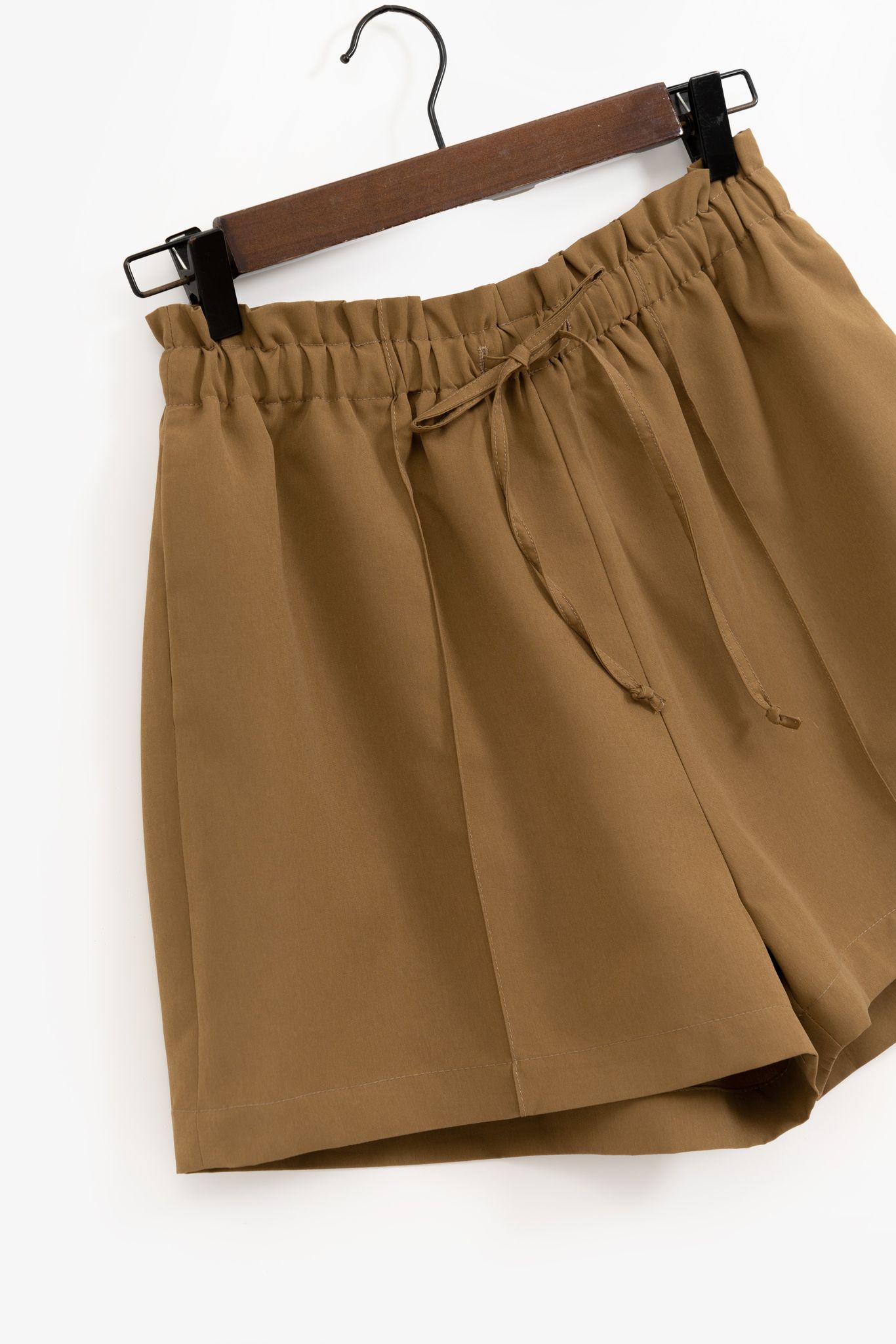 Quần short ngắn nữ MADELEN cạp nhún