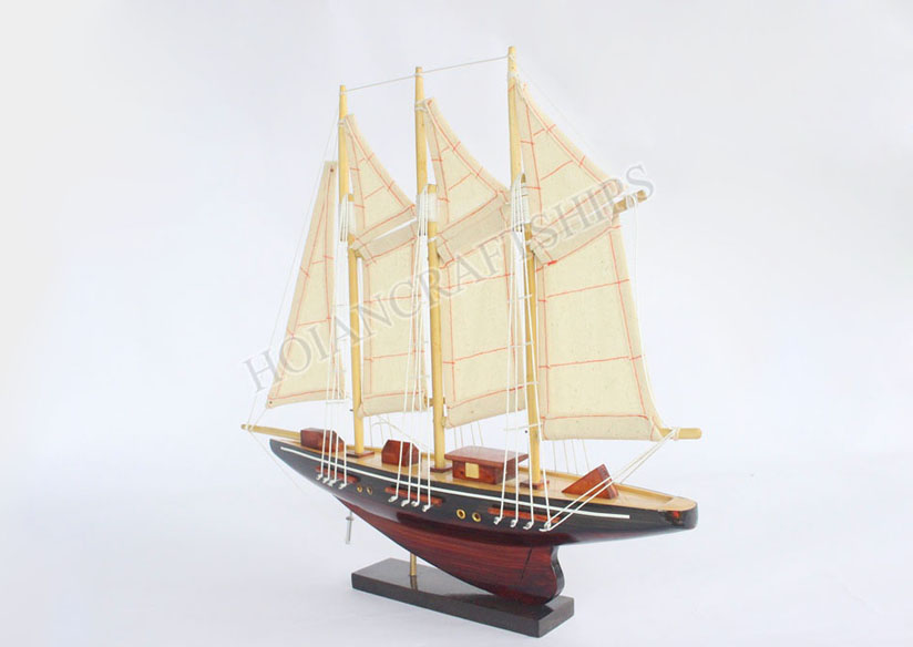 Mô hình thuyền gỗ trang trí Atlantic kem (dài 30cm)