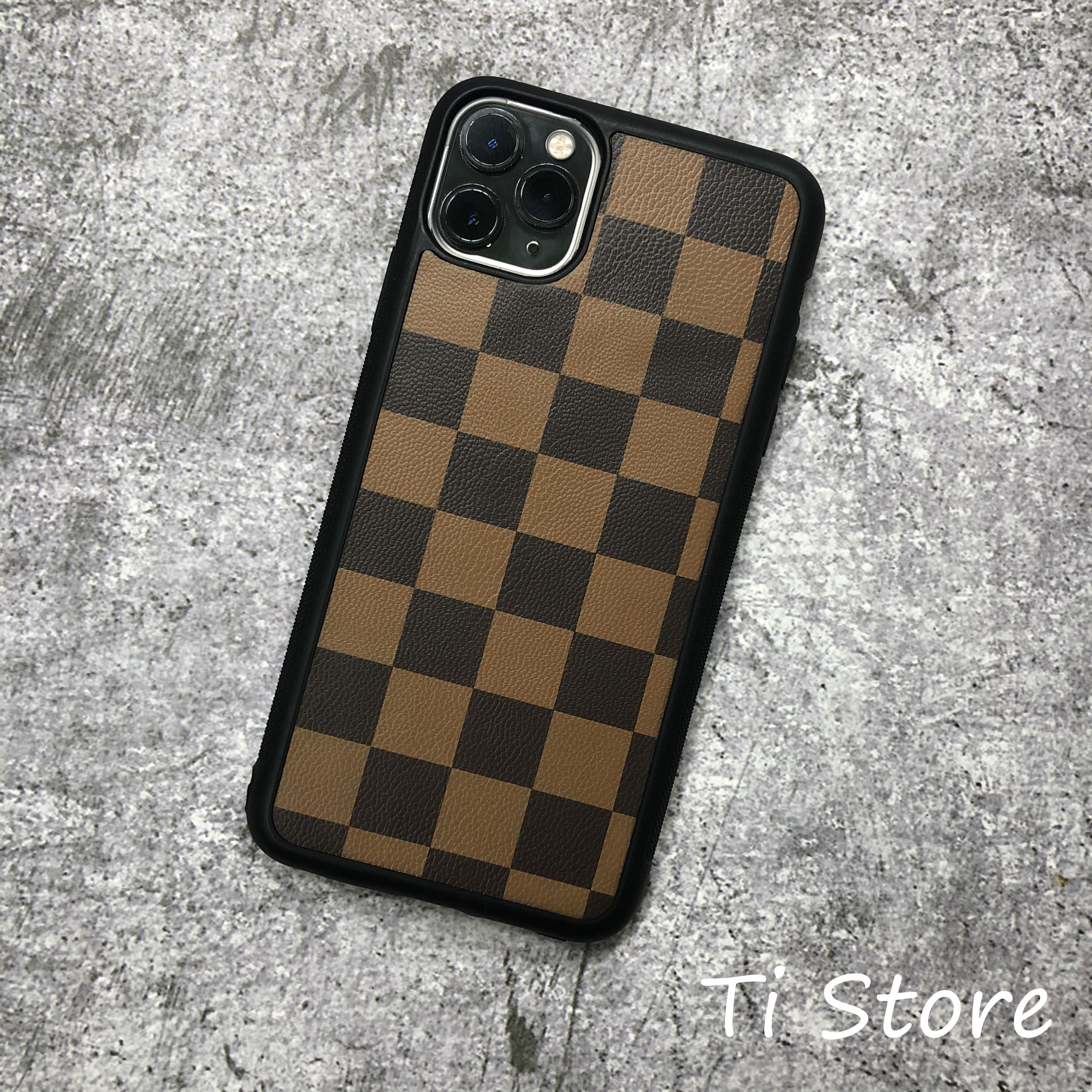 Ốp Lưng Da LV iPhone [ TI STORE ]