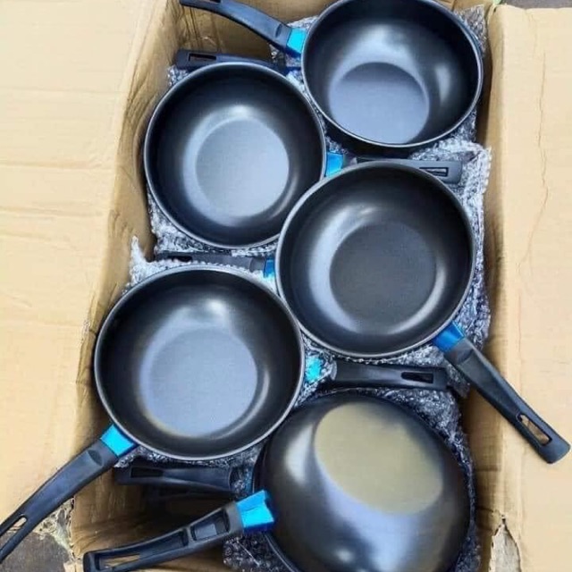 Chảo chống dính sâu lòng 18cm cao cấp