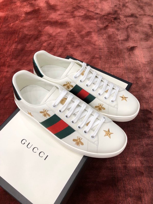 Giày Gucci Sao Ong StarBee