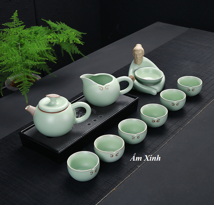 Bộ ấm trà sứ Tiên Ông