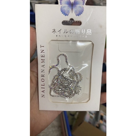 Đá dây đính móng siêu sáng đẹp dài 1 mét