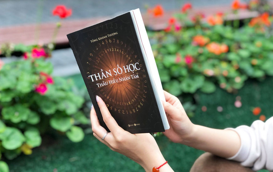 THẦN SỐ HỌC - THẤU HIỂU NHÂN TÂM