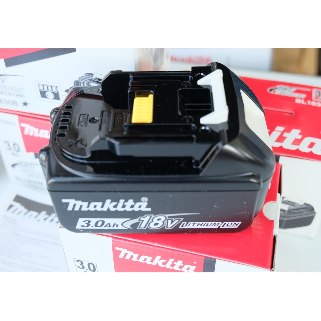 Pin Lithium-Ion Makita BL1830B (197599-5) 18V/3.0Ah