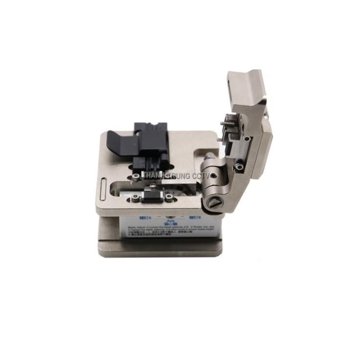 Dao cắt sợi quang LT-17