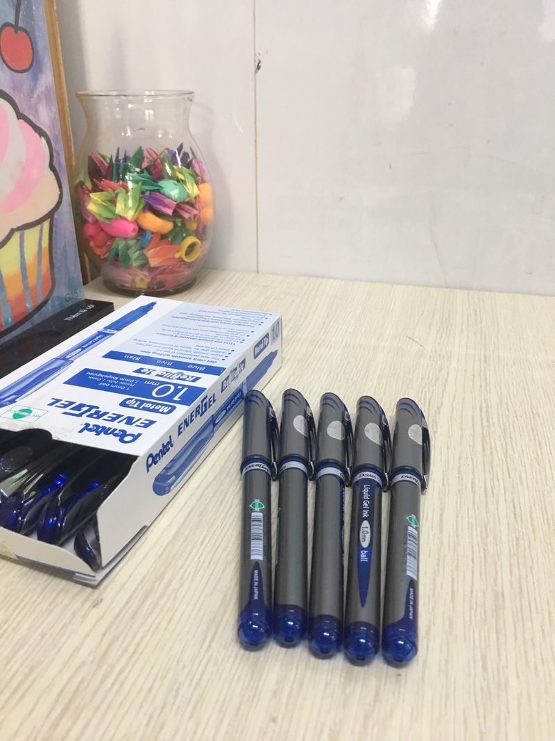 Bút Gel Pentel BL-60C   - xanh dương
