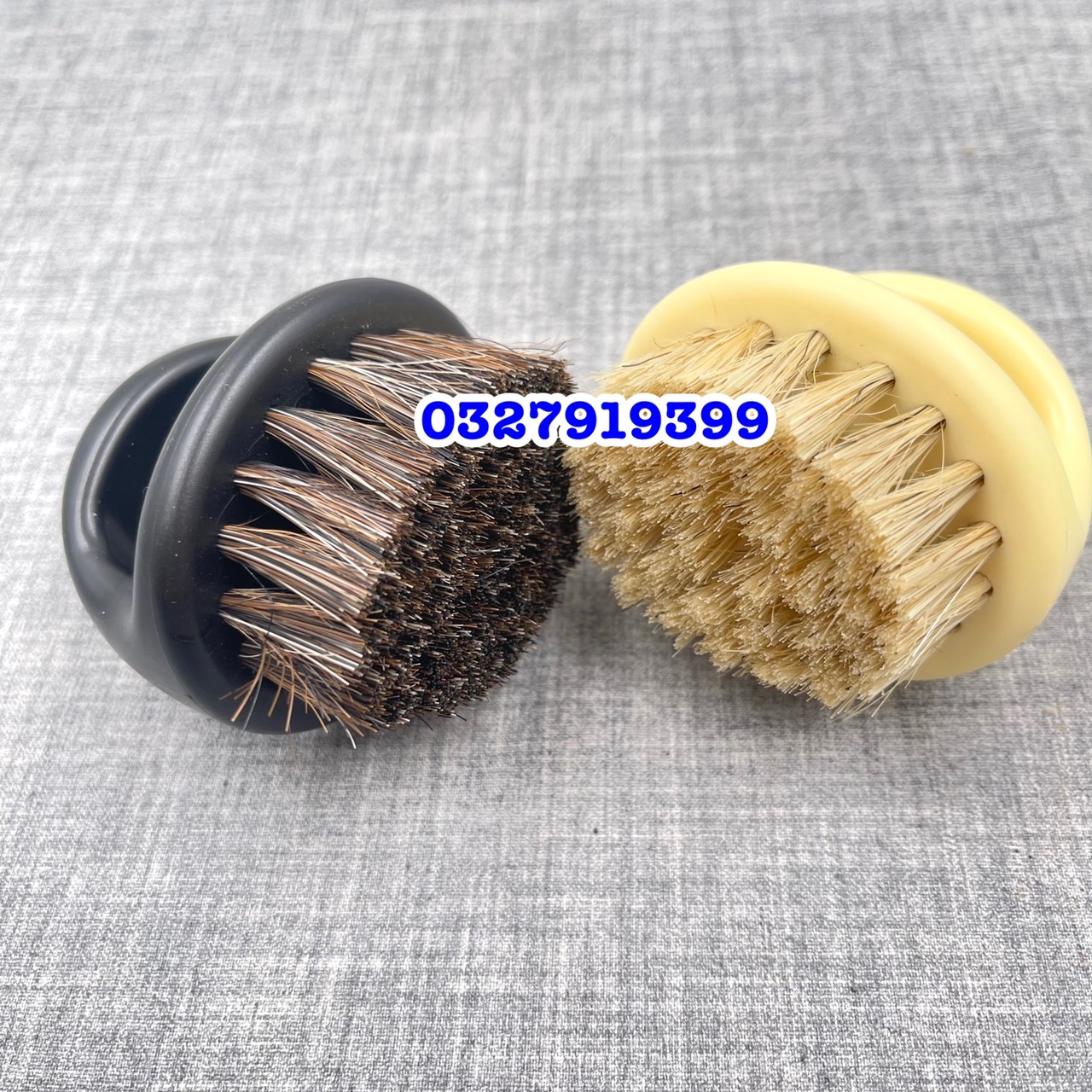 Chổi phủi - nhẫn phủi tóc Barber