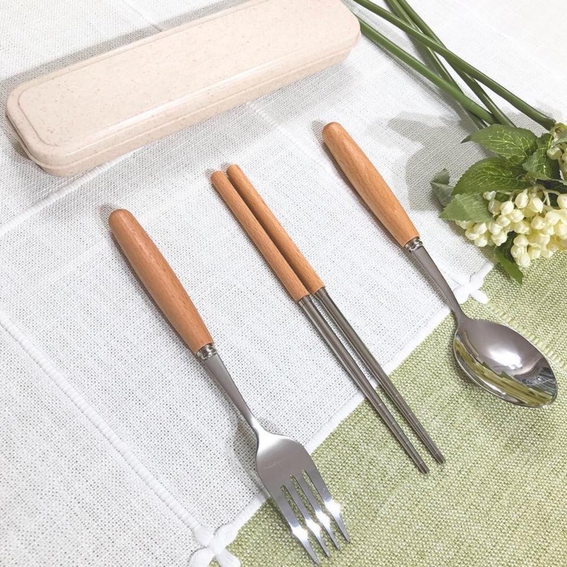 Bộ thìa, đũa, dĩa Inox kèm hộp lúa mạch