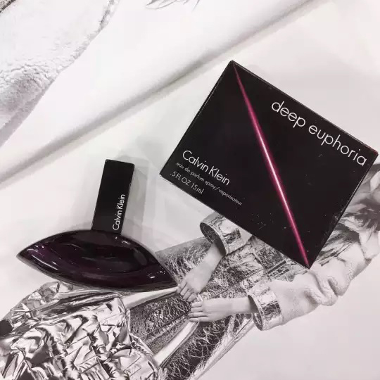 Nước hoa nữ Calvin Klein euphoria Deep Eau De Parfum 15ml
