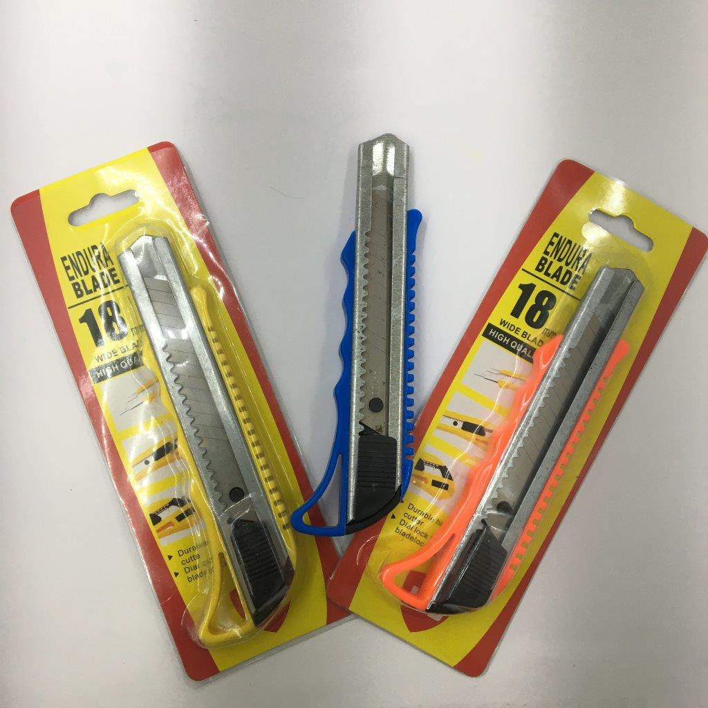 Dao rọc giấy Tolga & 10 lưỡi dao rọc giấy Tolga cỡ 18mm - Lưỡi đen