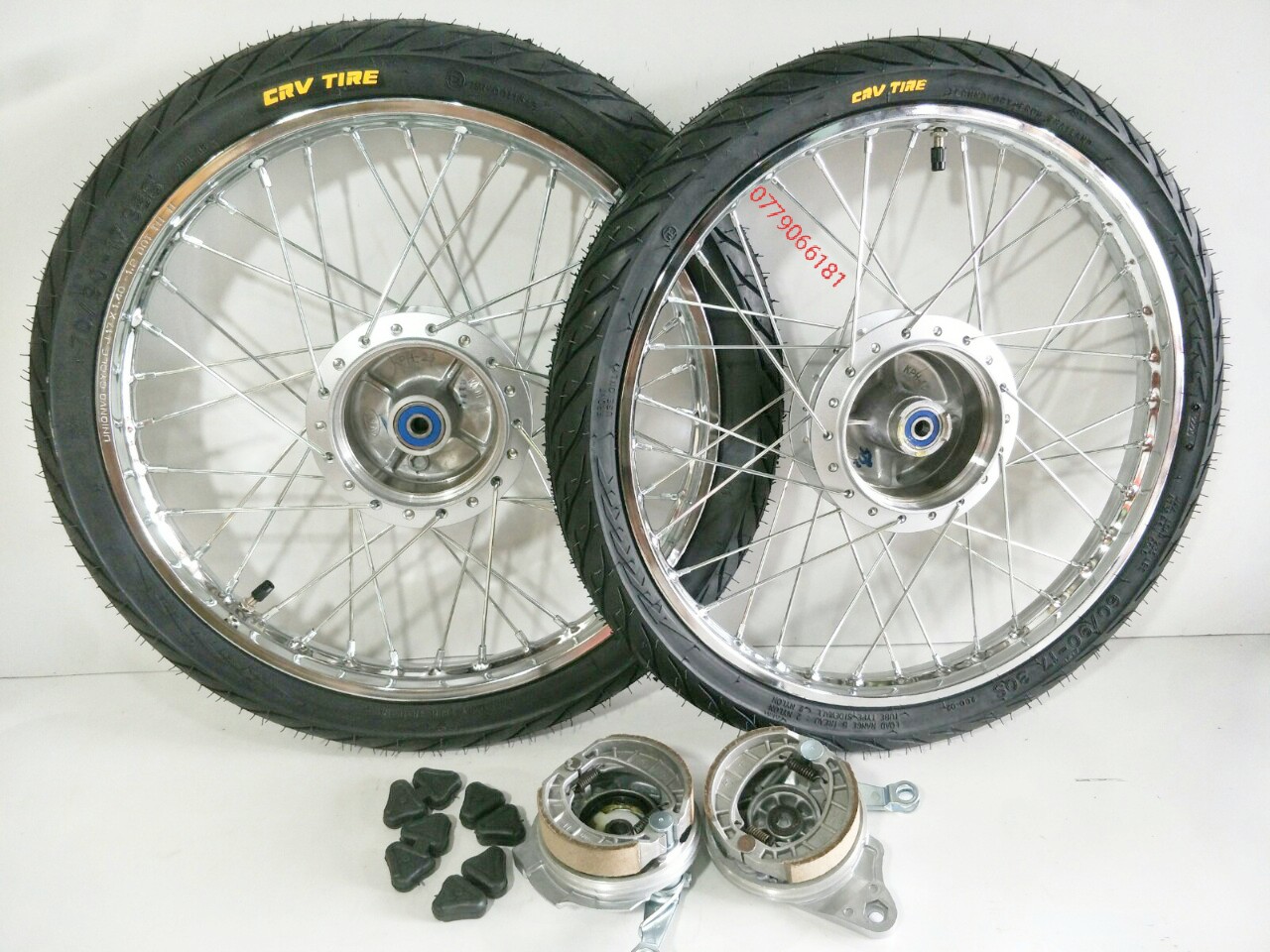 [HCM]CẶP BÁNH CĂM WAVE DREAM CUB TẶNG KÈM 2 MÁ ĐÙM CAO SU ĐÙM BẠC ĐAN ỐNG CHỈ  ZIN NIỀNG SẮT UNIONVD FULL VỎ RUỘT CRV THÁI LAN GẮN VỪA KHÔNG CHẾ MỚI Y NHƯ HÌNH SẢN PHẨM CHẤT LƯỢNG NHANH TAY MUA NGAY