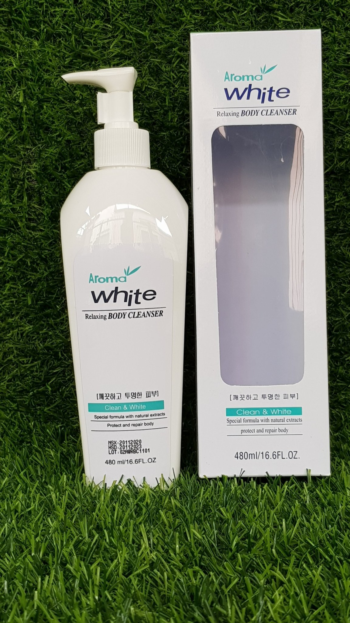 Sữa tắm trắng da Aroma White 480ml
