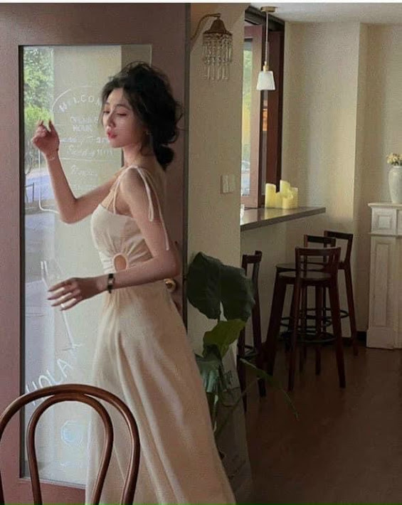 ĐẦM DỰ TIỆC 2 DÂY LỤA KHOÉT EO MIN DRESS