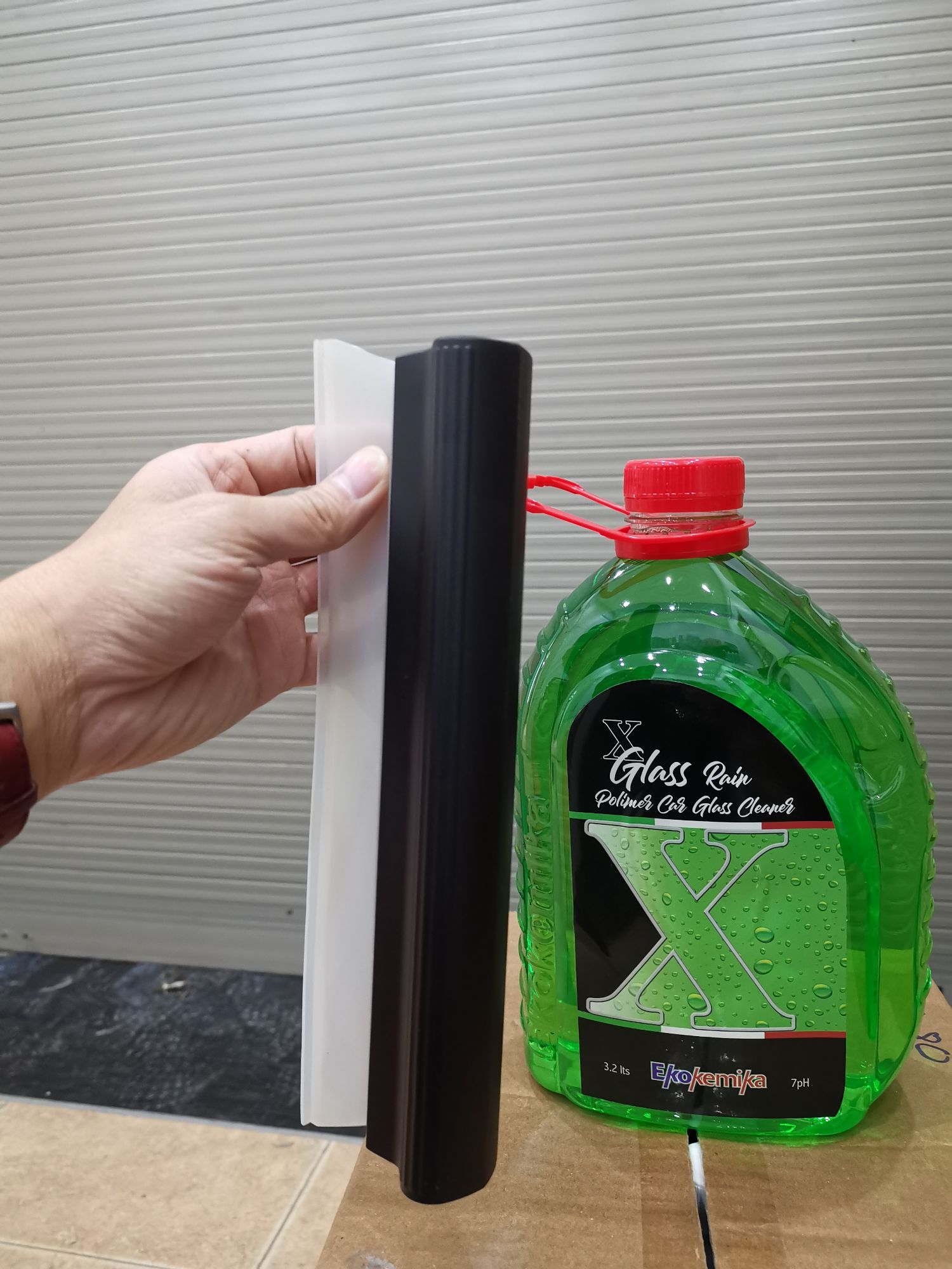 Cây Gạt Nước Rửa Xe Ô Tô Silicon