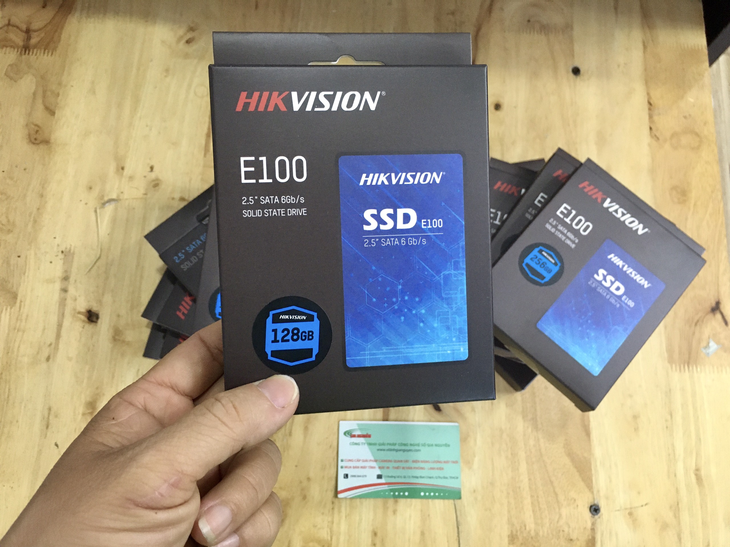 [HCM]Ổ cứng SSD hiệu Hikvision HS-SSD-E100 128GB
