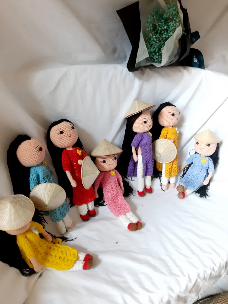 Búp Bê Áo Dài Đan Bằng Len-Phụ Kiện Studio (búp bê tóc dài)