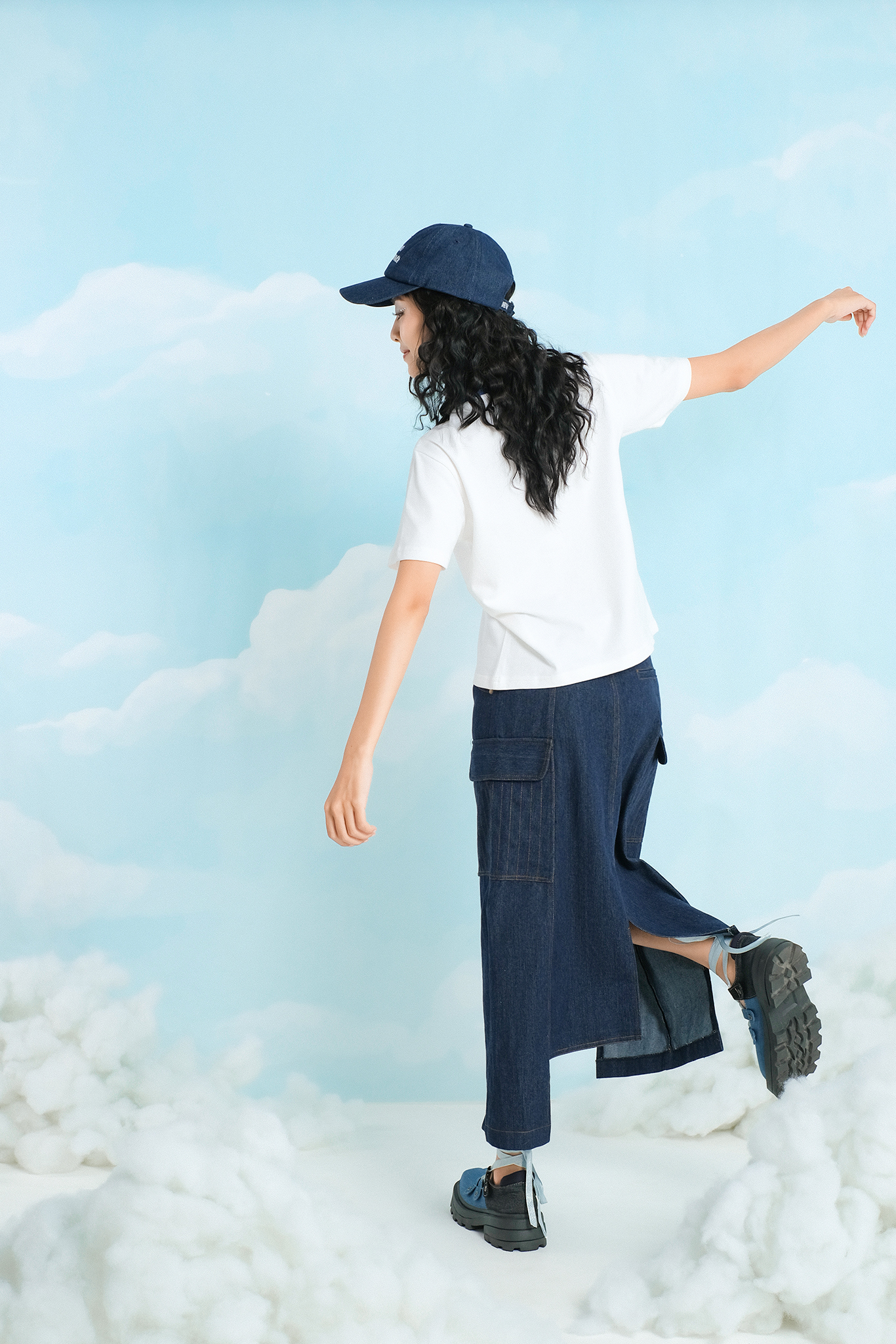 Double Moonshot - Chân váy jeans Indigo