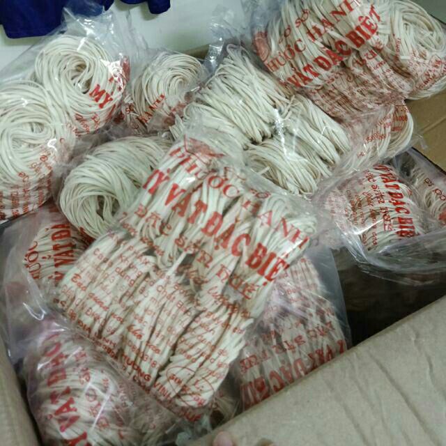 1kg mì vắt Huế
