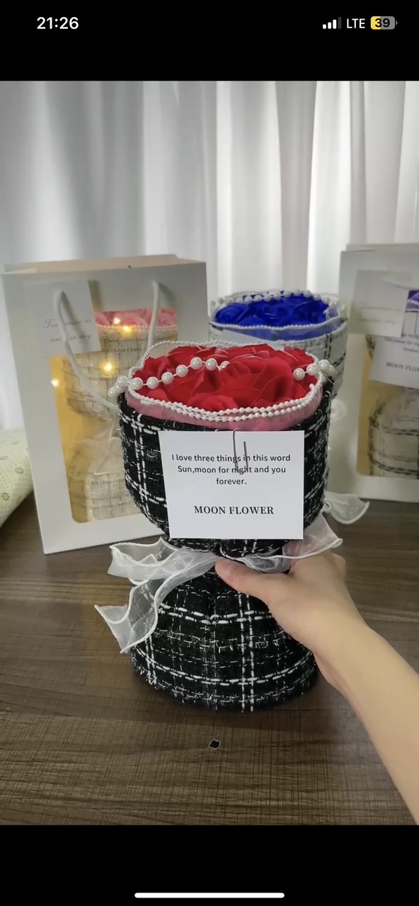 Bó hoa hồng sáp nhũ thơm hoa sáp làm quà tặng 8/3, 20/10