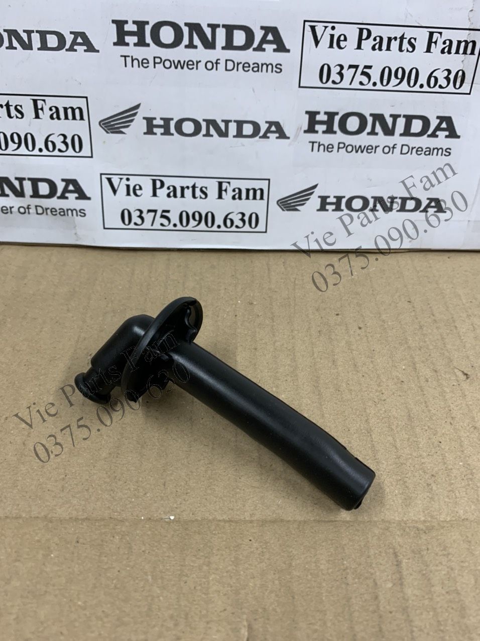 Chụp bugi xe máy Winner (các đời Winner dùng chung)