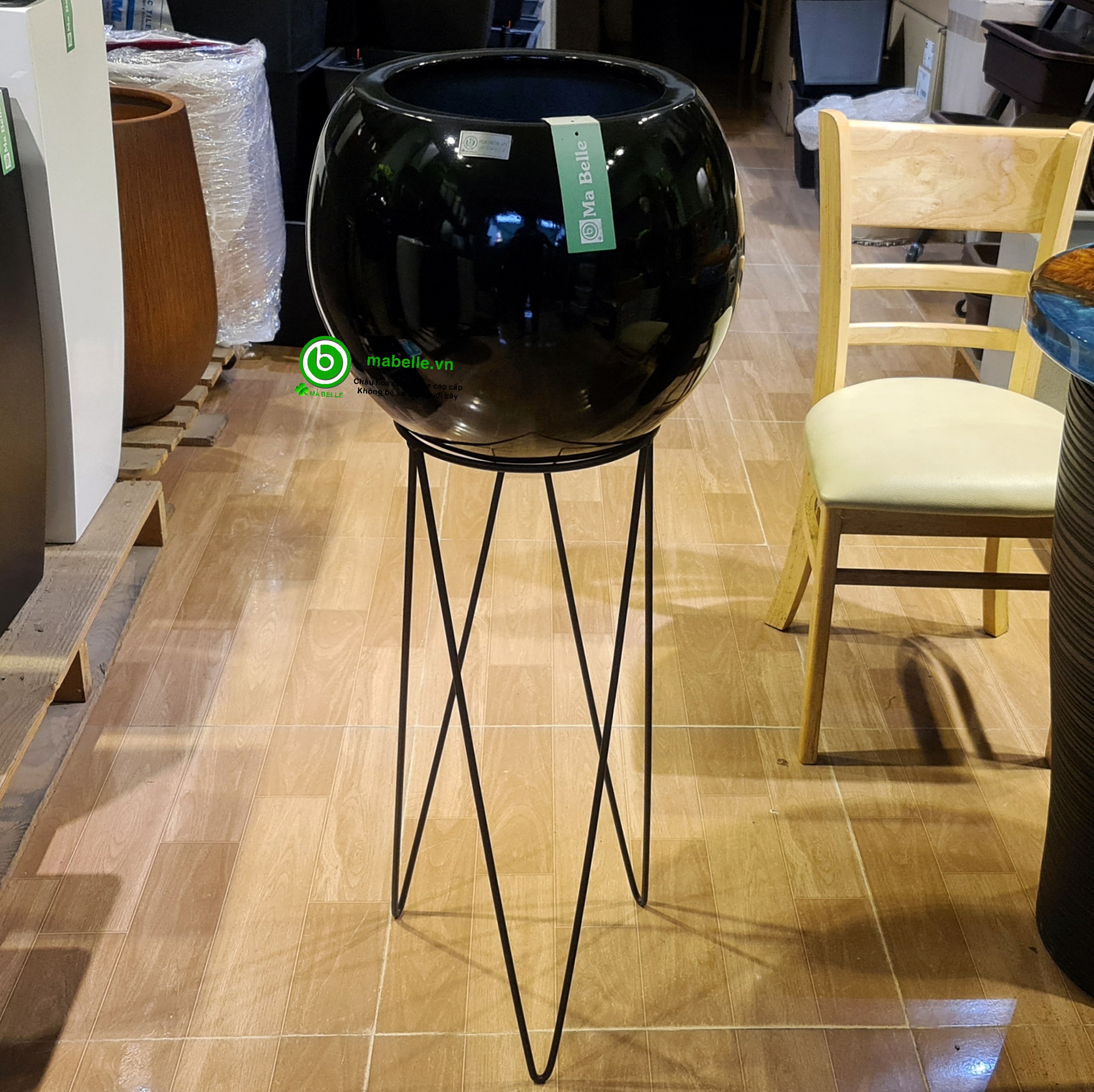 [HCM]Đôn kê chậu cây sắt 3 chân C70cm