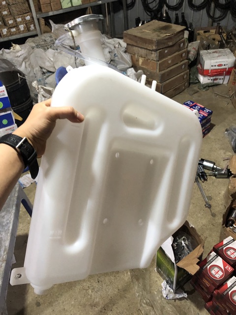 bình nước phụ Thâ-cô oman
