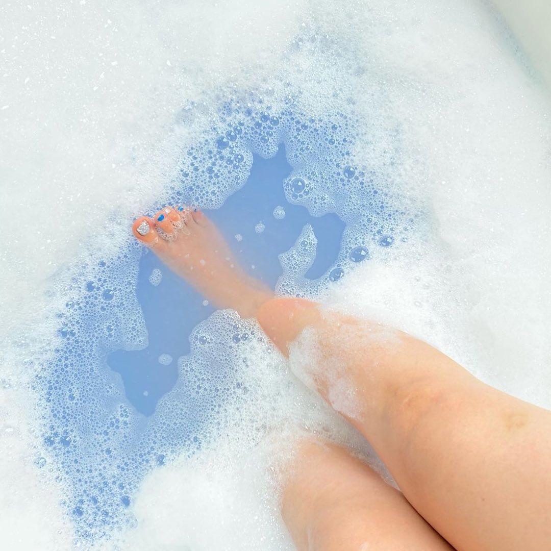[HCM]Bánh tạo bọt tắm LUSH - Mermaid Tail bubble bar