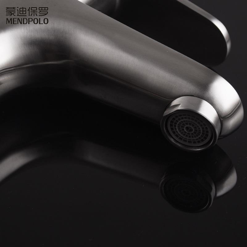 Vòi lavabo nóng lạnh inox 304