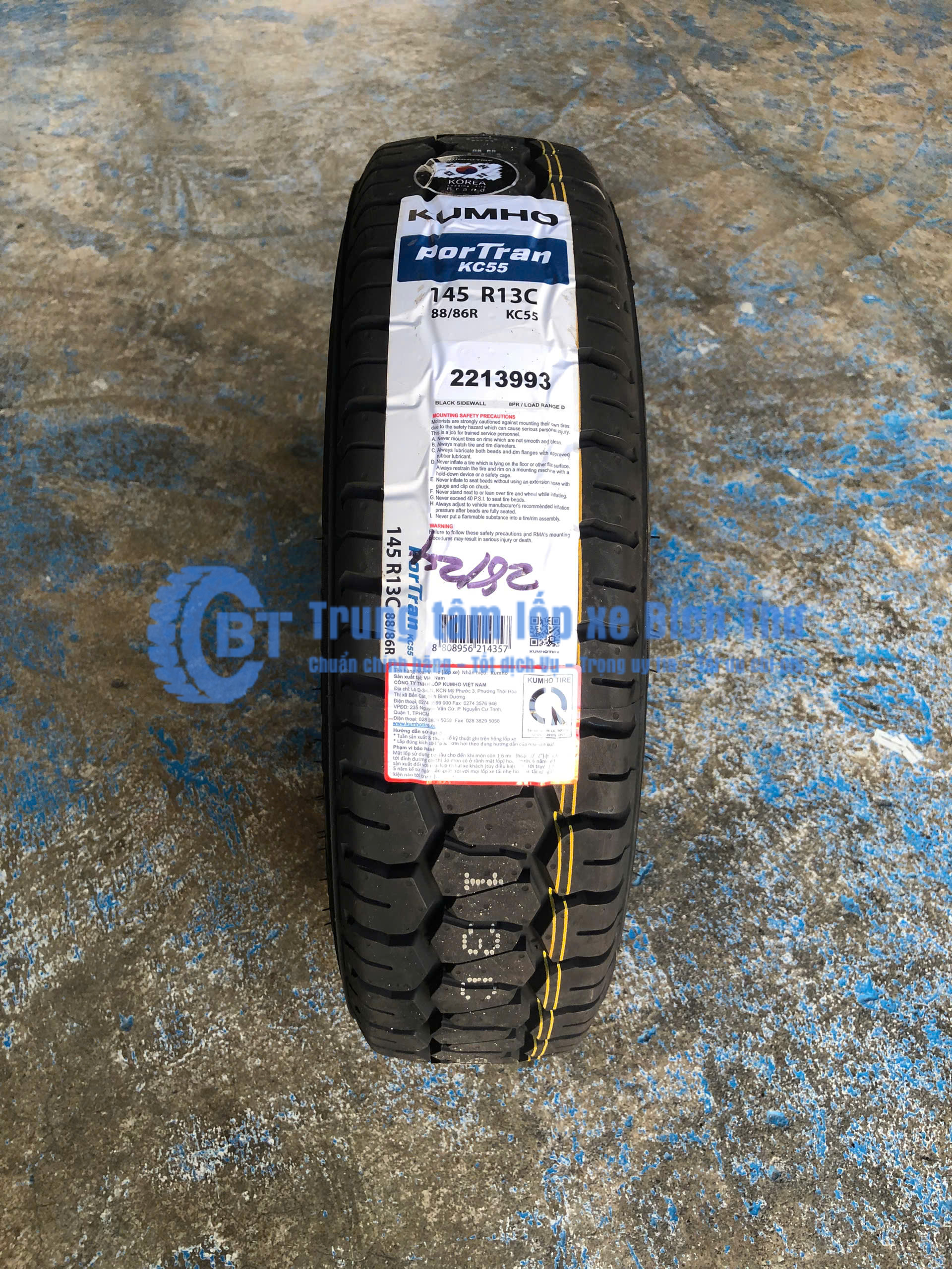 Lốp Kumho 145R13C Kc55