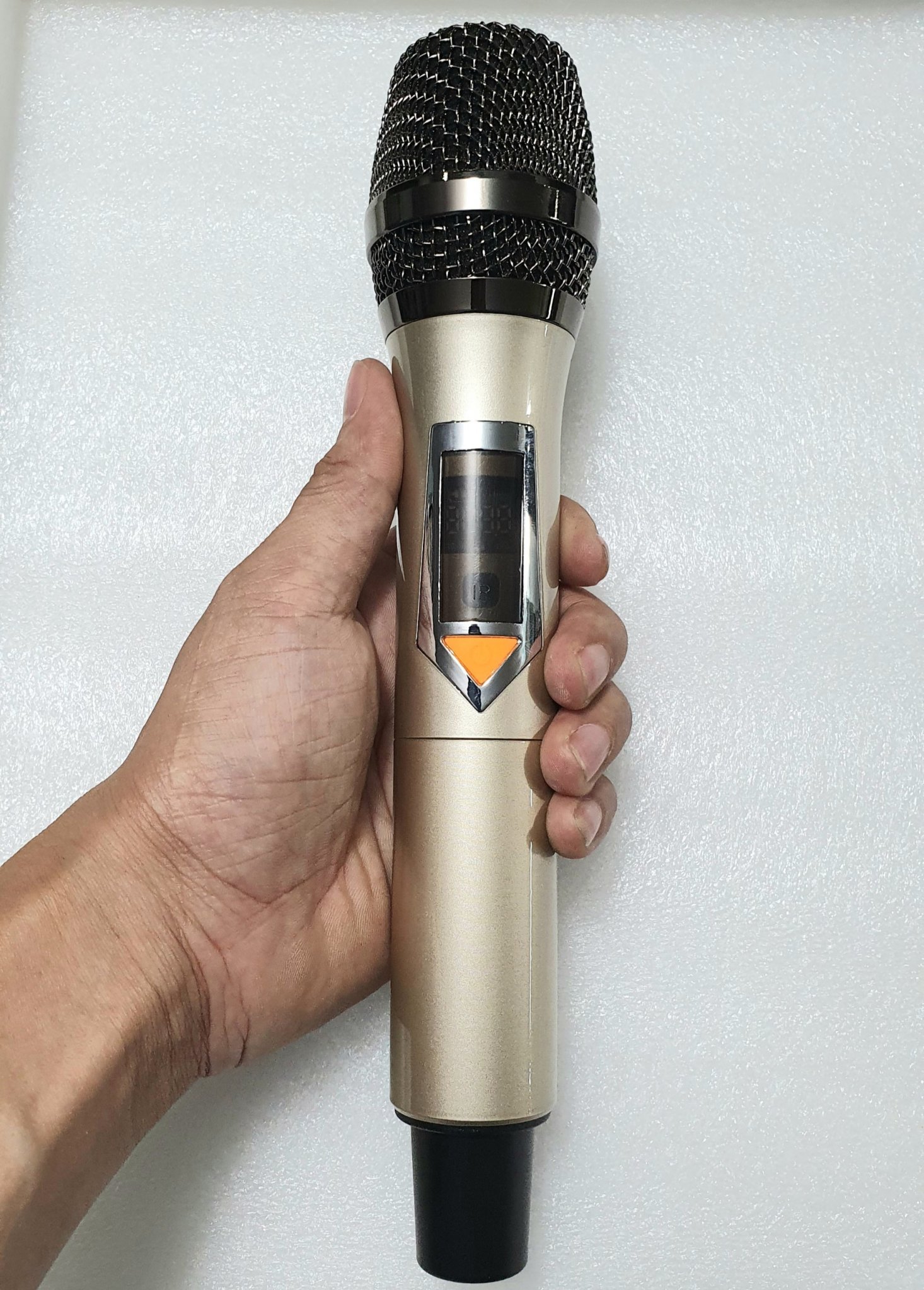 MICRO LOA KÉO  UHF CAO CẤP