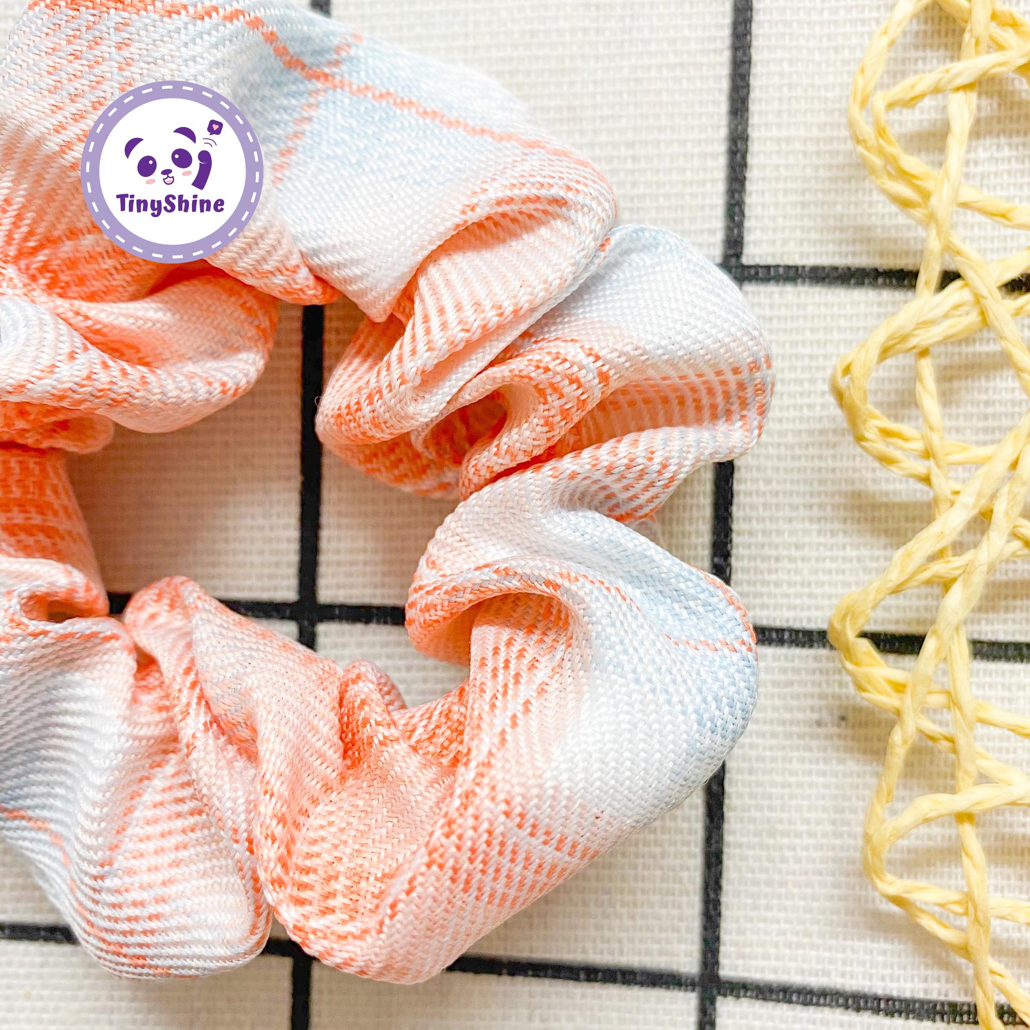 Cột Tóc Crunch Phong Cách Hàn Quốc Giúp Nàng Thêm Cá Tính (TinyShine)