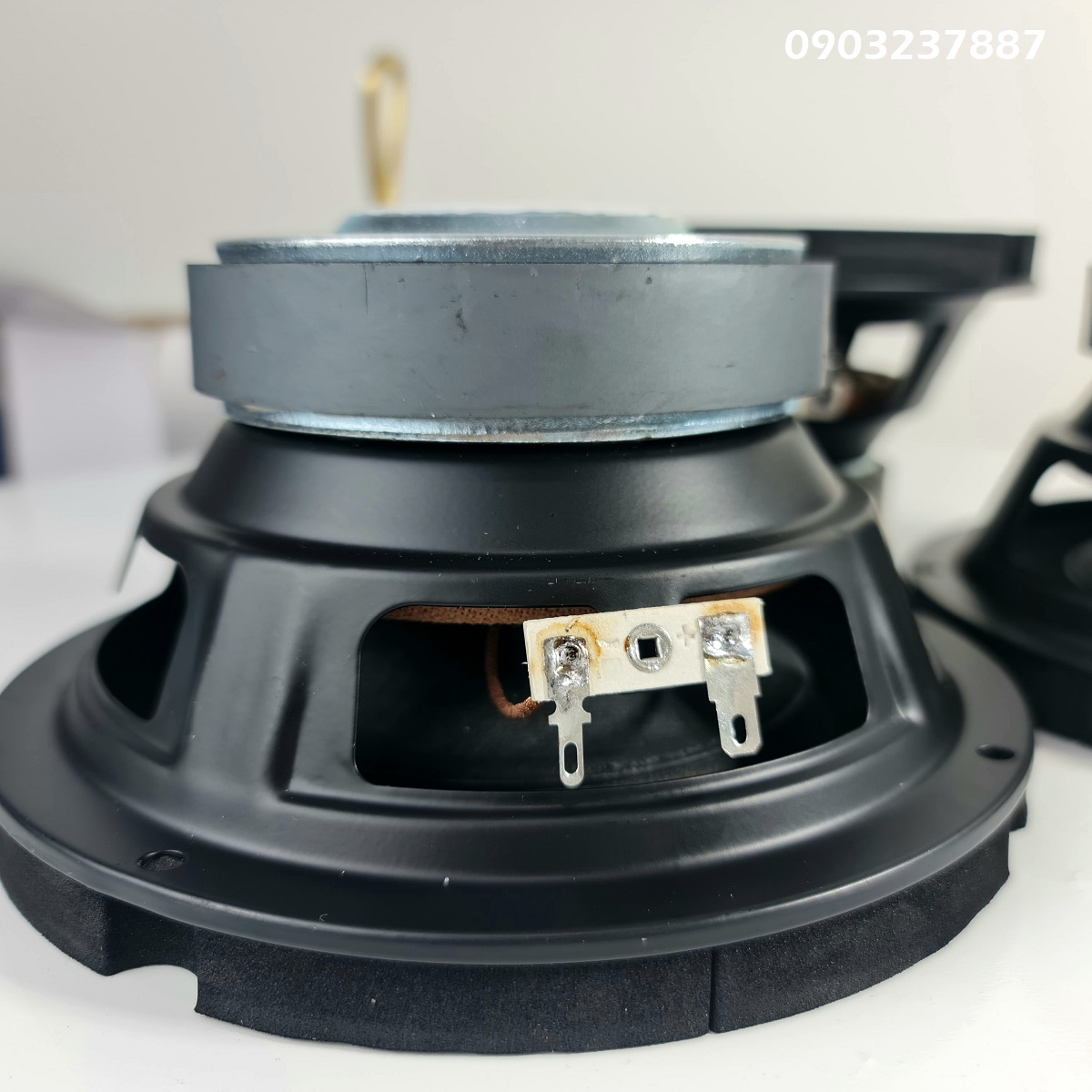 Củ loa SUB JBL 16 trở kháng 4 ôm công suất Max 200W - 6,5inh ( 01 Loa)