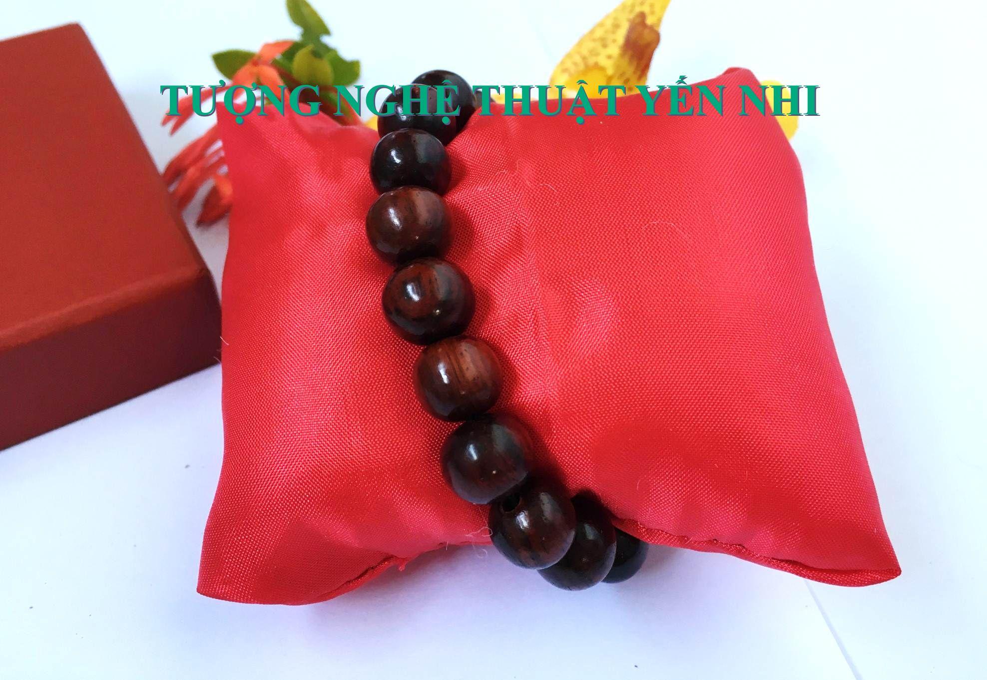Vòng tay gỗ Trắc đỏ cao cấp 10mm (Không hồ lô)