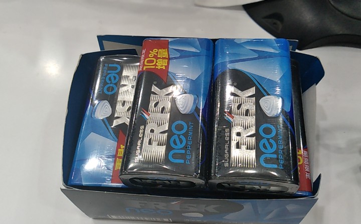 Kẹo ngậm bạc hà FRISK NEO 50 viên