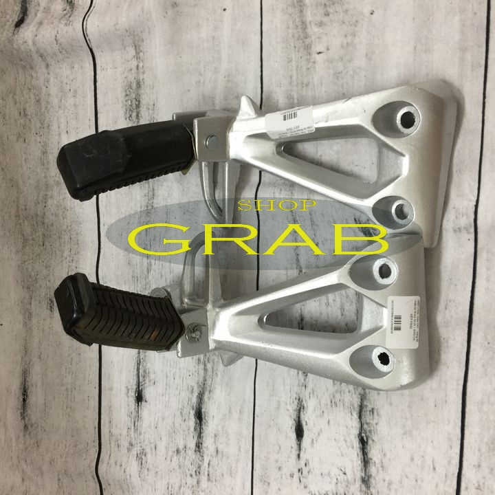 Gác chân sau - bát nhôm xe Wave-S110 ( 1 đôi trái và phải)