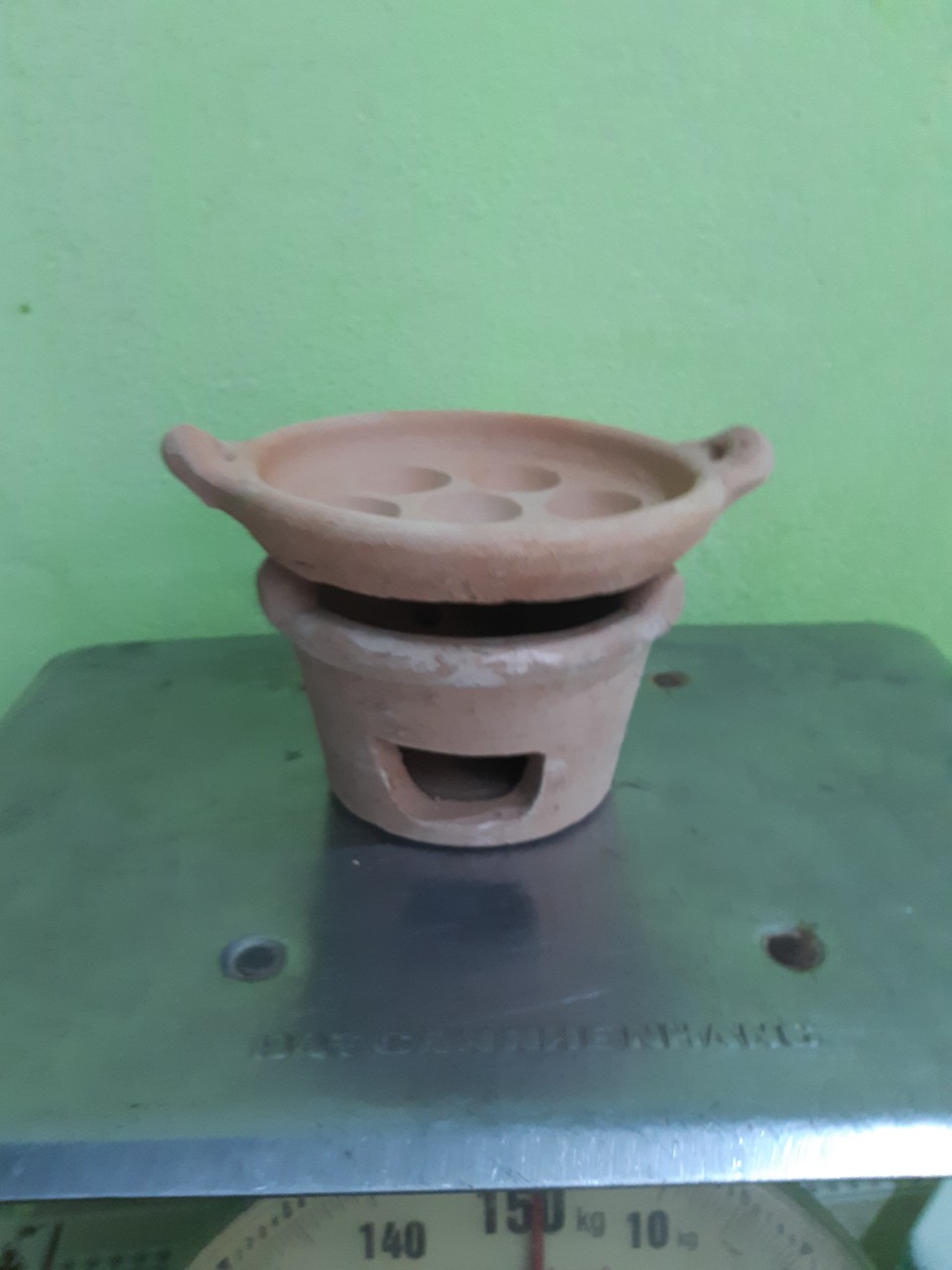 Combo bộ lò và khuôn đất nung nhí 7 lổ ( sản phẩm bé tí) kèm nắp