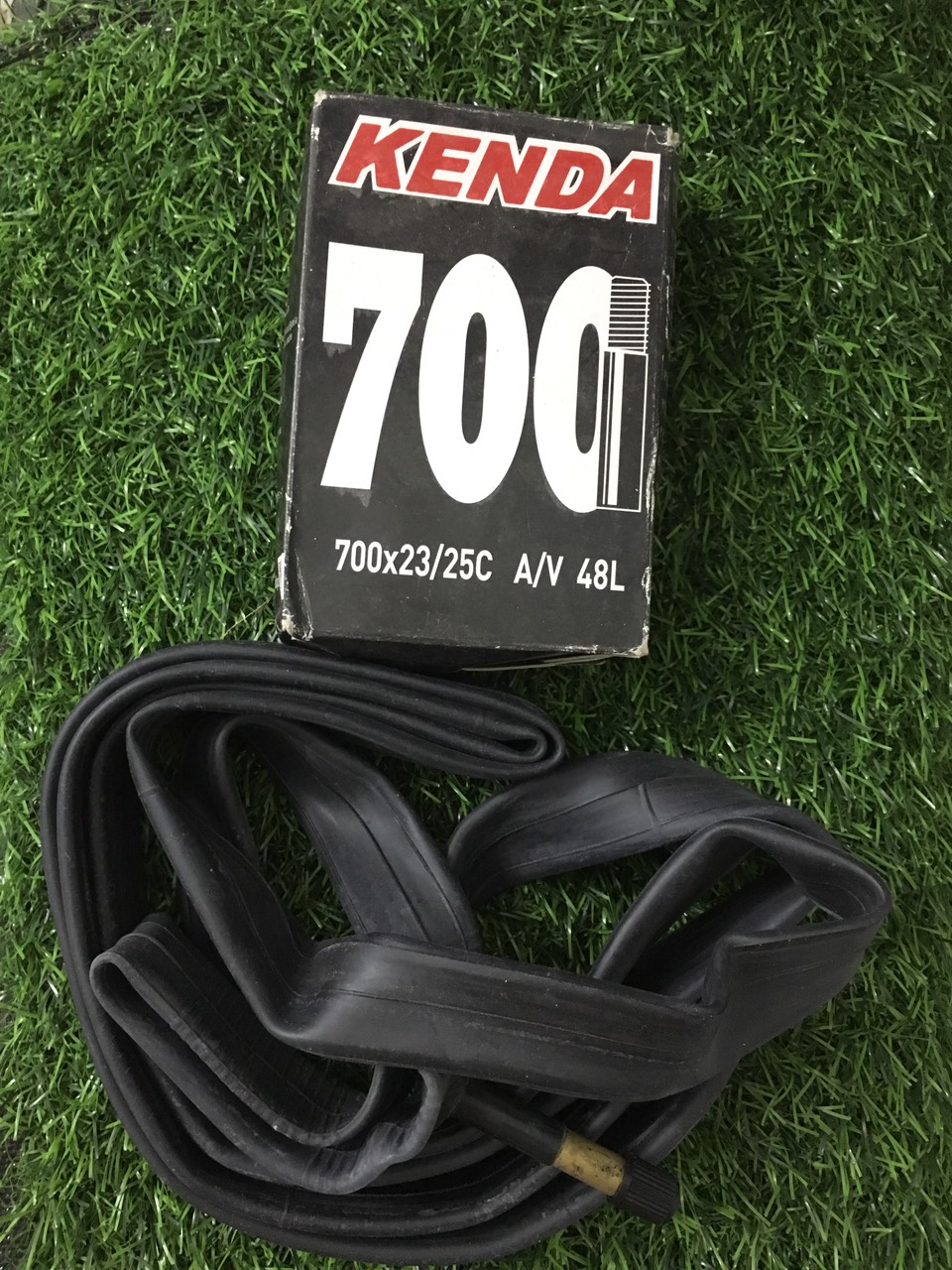 Săm (ruột) kenda 700x23/25c AV 48L