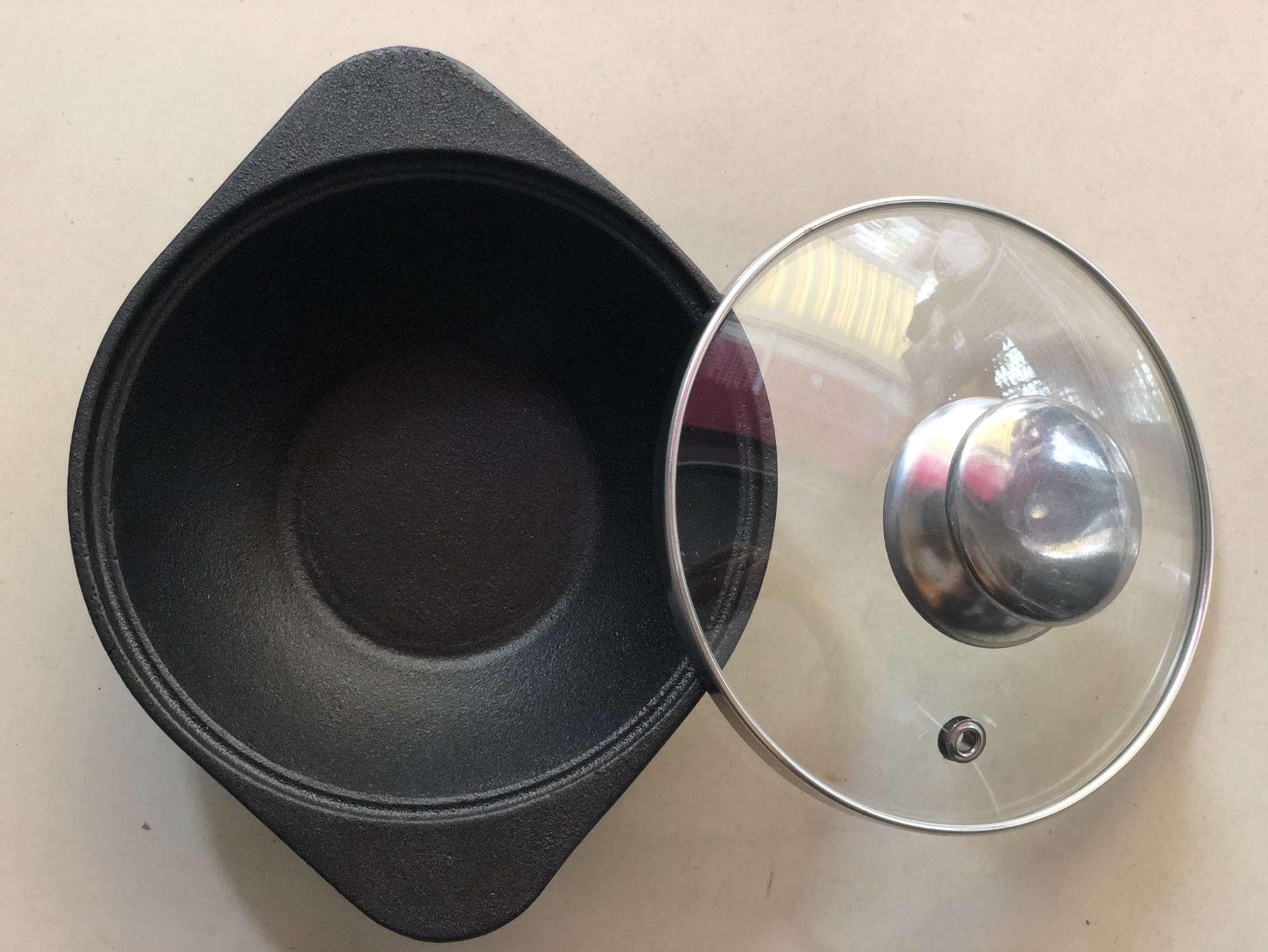 Thố Gang Chống Dính Kho Quẹt