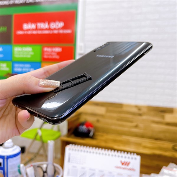 Bộ vỏ Samsung A70 SM-A705 zin nấu máy