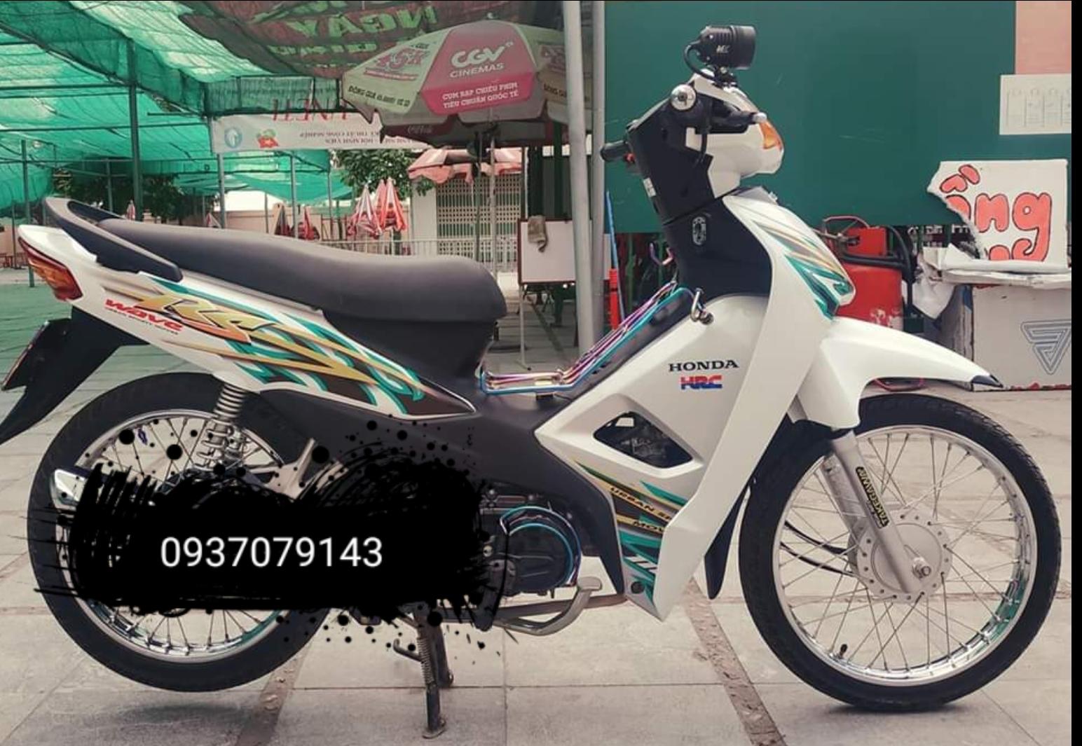 Tem rời wave 2017 dán xe trắng.