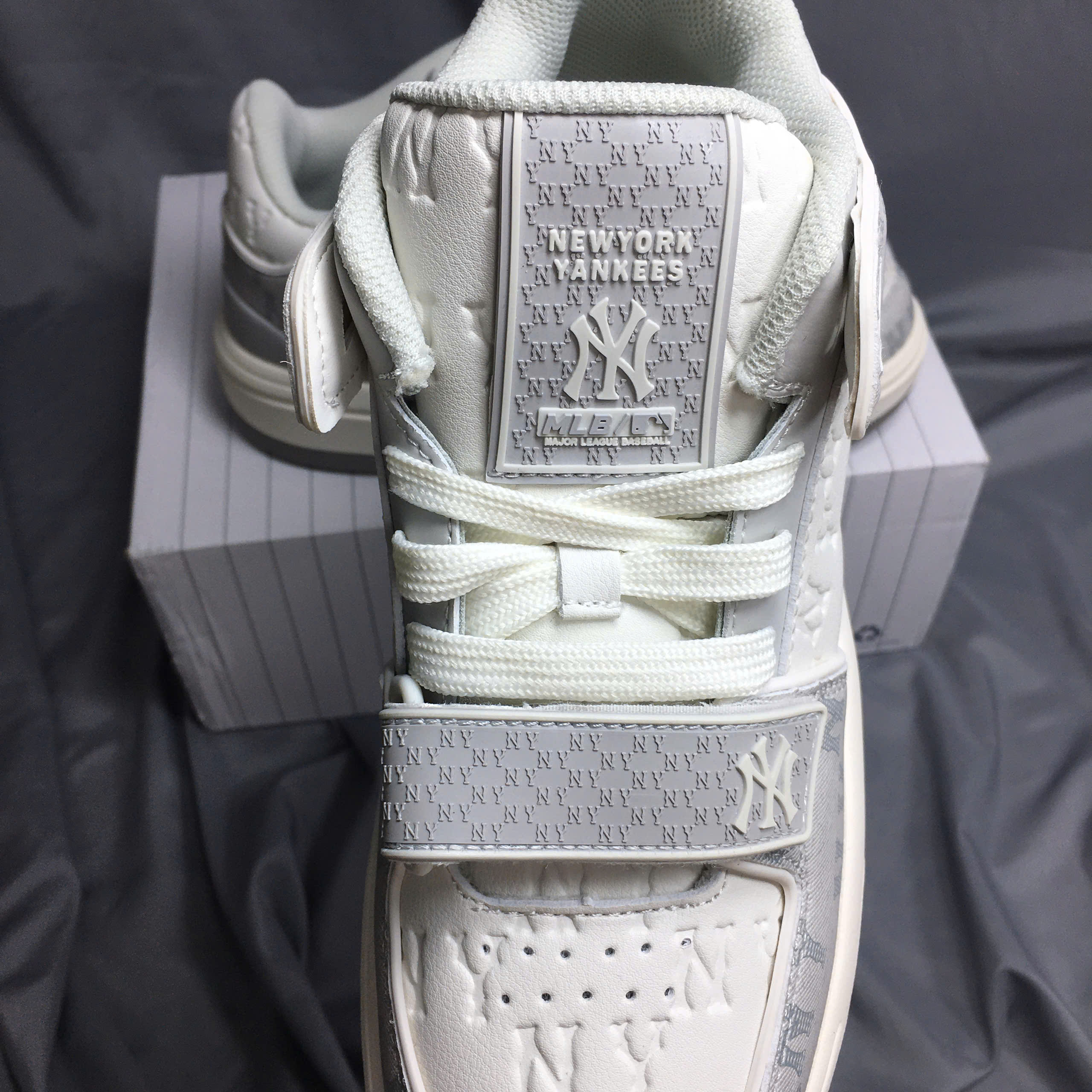 [TẶNG HỘP+ BILL+TẤT] Giày thể thao hàn quốc MLB B boston mới size 36->44
