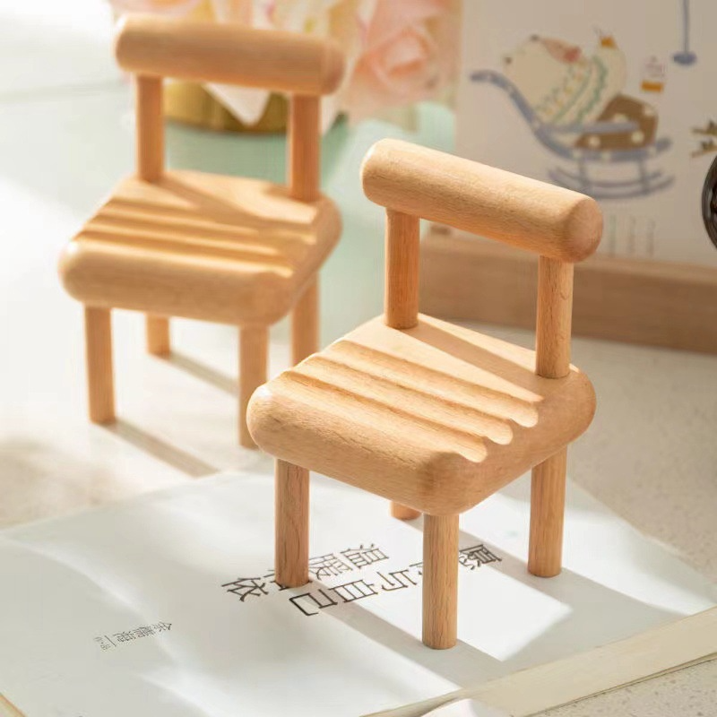 Giá Đỡ Điện Thoại Hình Chiếc Ghế Độc Đáo