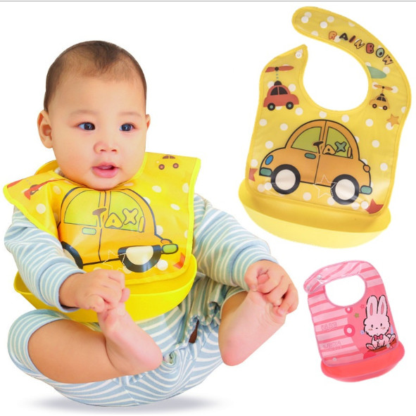 Yếm ăn dặm cho bé yếm máng tháo rời